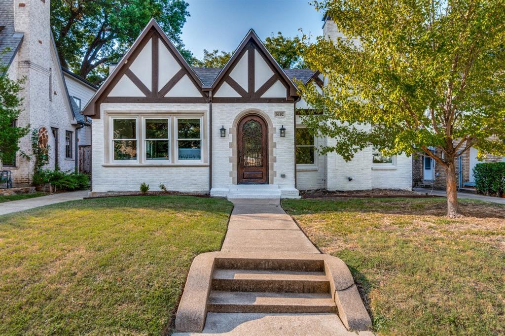 Priced to sell! Below appraisal value. Beautifully renovated M streets Tudor home from top to bottom. Home was reconstructed from the studs: foundation repair warranty, electric, plumbing, modern amenities, custom cabinets, electric fireplace, arched entryway with chandelier, stainless steel appliances, hardwood floors and stairwell, high fence, shaded back yard, patio decking and newly built detached 2 car garage in back. Home is within walking distance to popular Knox-Henderson district shopping, restaurants, night life and entertainment. Close proximity to SMU campus, lower Greenville, downtown Dallas and major thoroughfares. City life at its finest! This could be your dream home, or an excellent investment to use as a rental for an income producing asset. Seller is willing to assist with interest rate buydown, closing cost, additional upgrades or landscaping.
Buyer to verify all measurements.