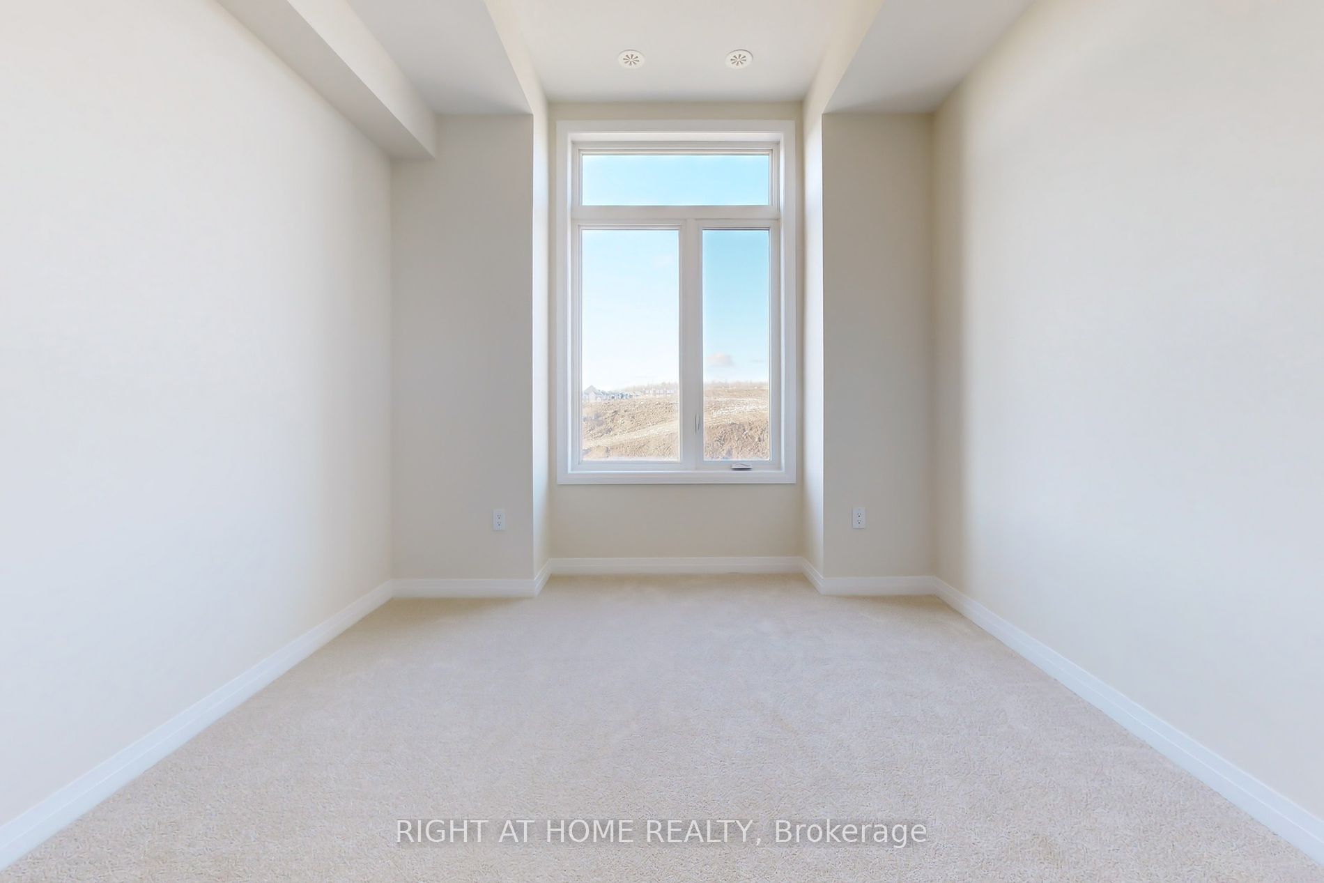 106 E Settlers Road Rd