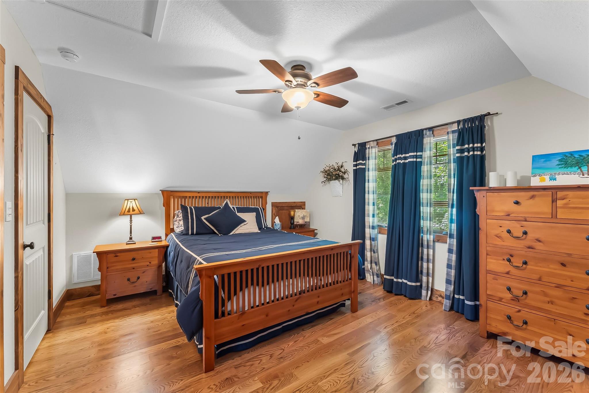 590 Larkhaven Drive