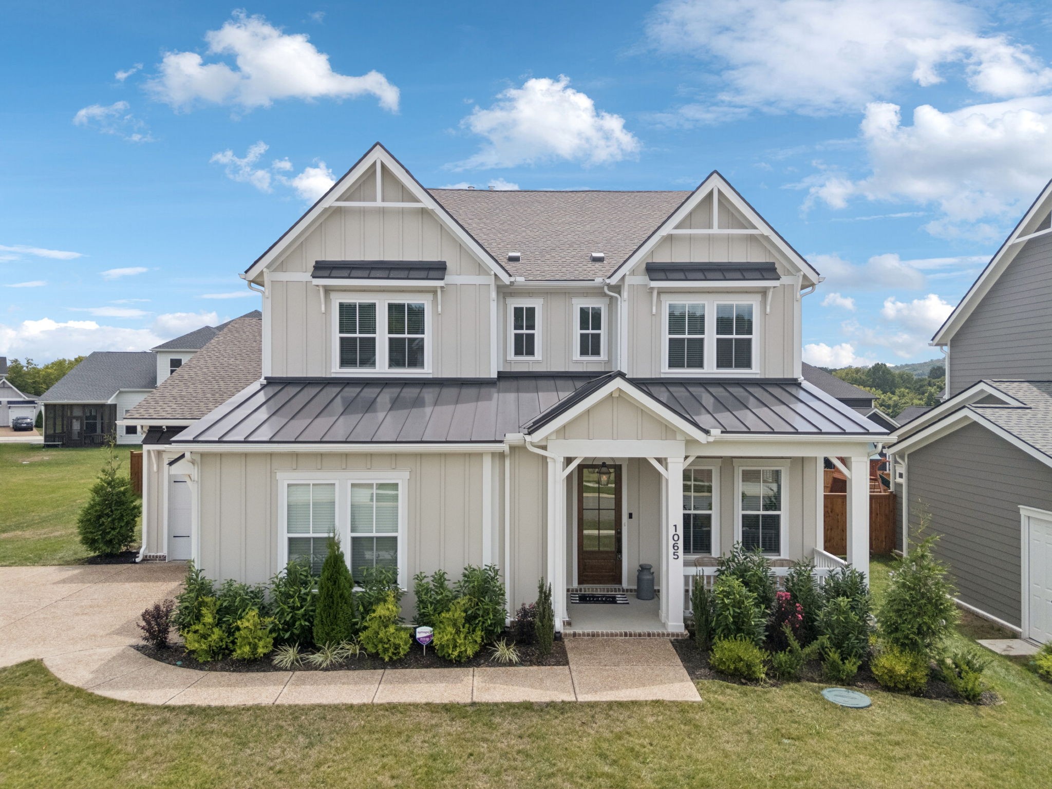 1065  Pine Creek Dr
