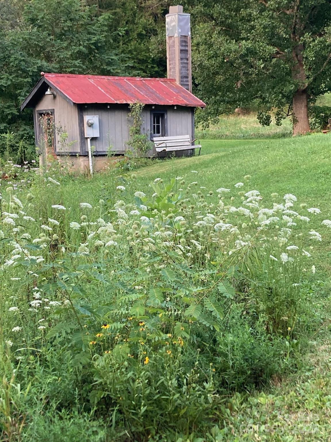 14 Woods Drive