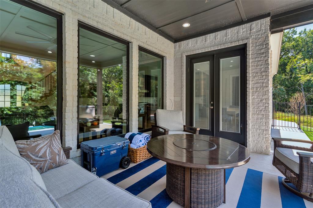 931 Waterloo Lake Drive