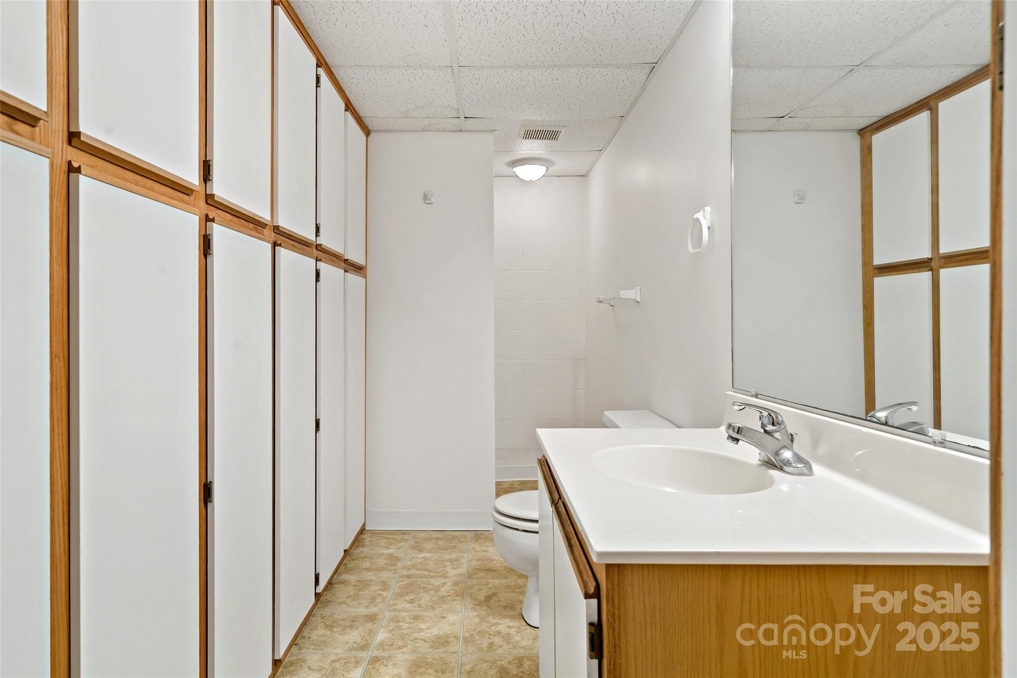 389 Orchard Road