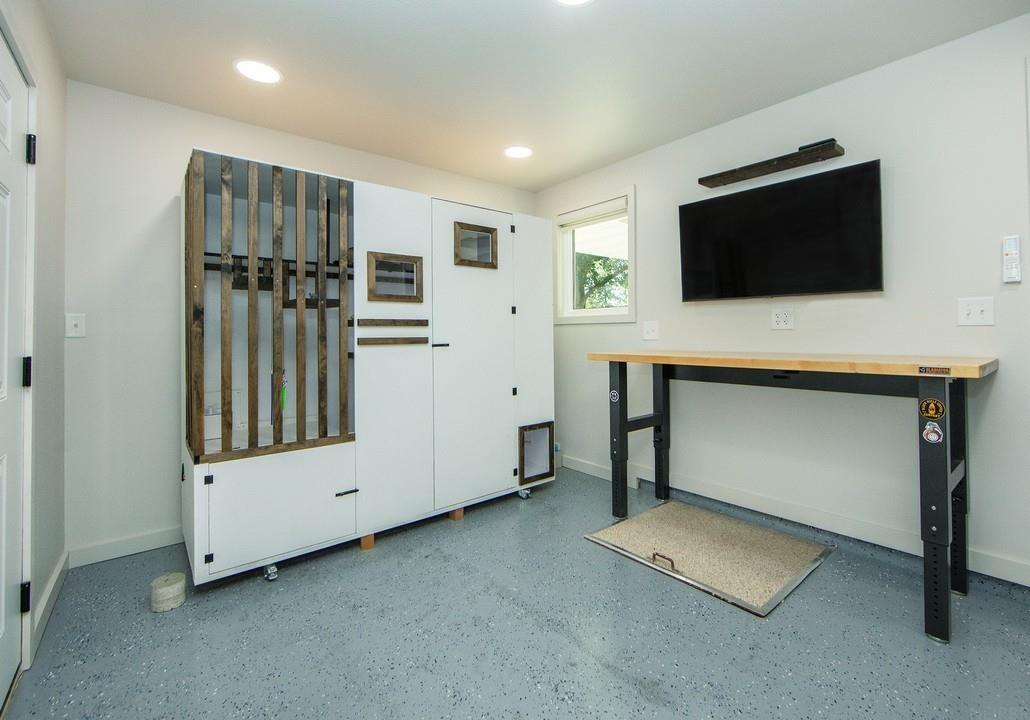 124 Cedar Circle
