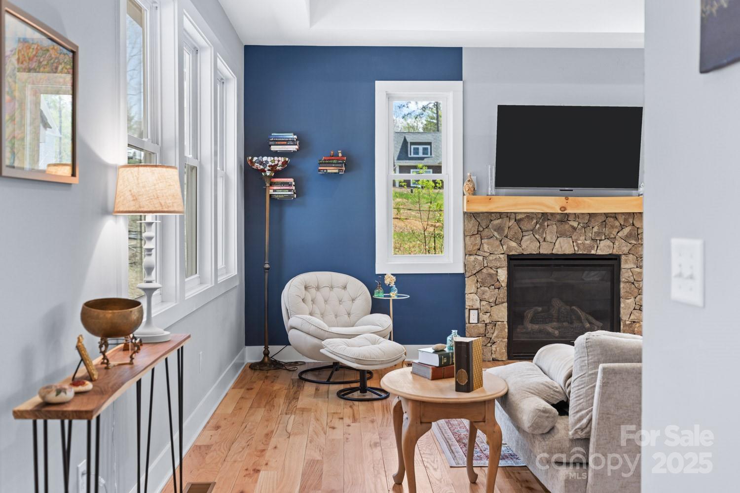 209 Fall Leaves Drive