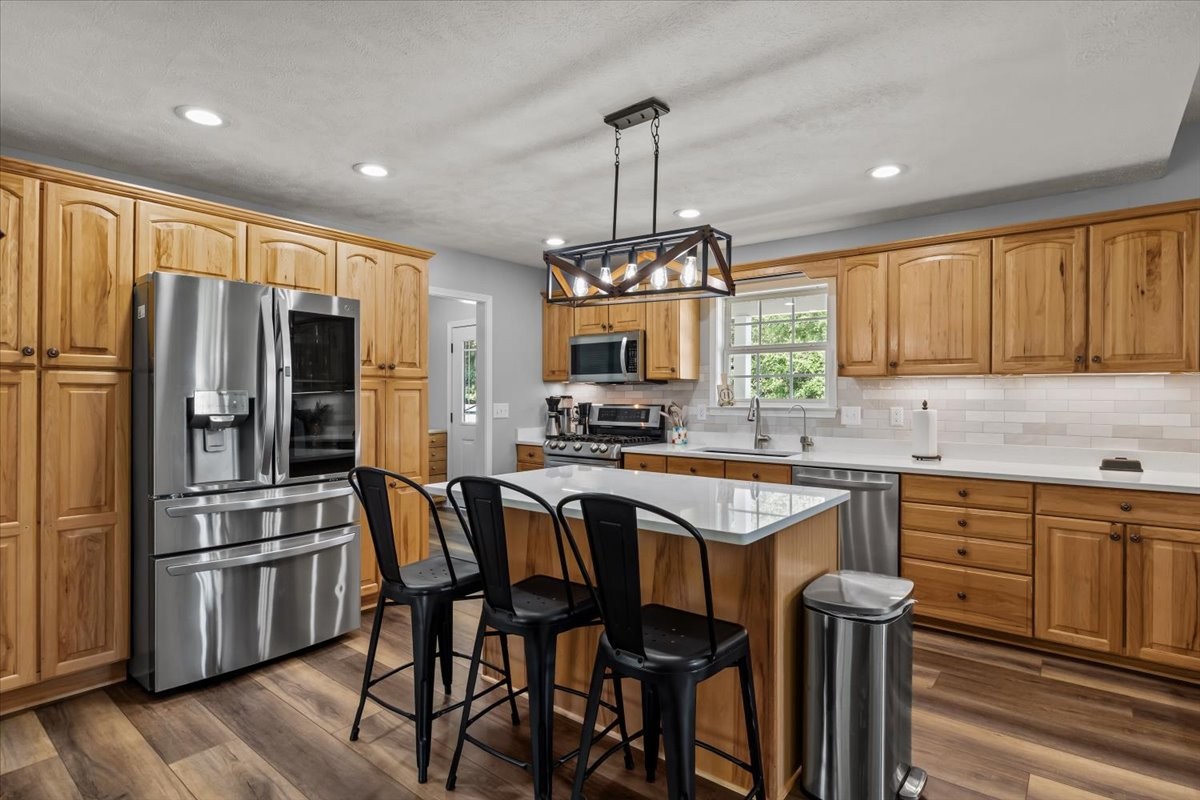 1015 Garners Creek Rd