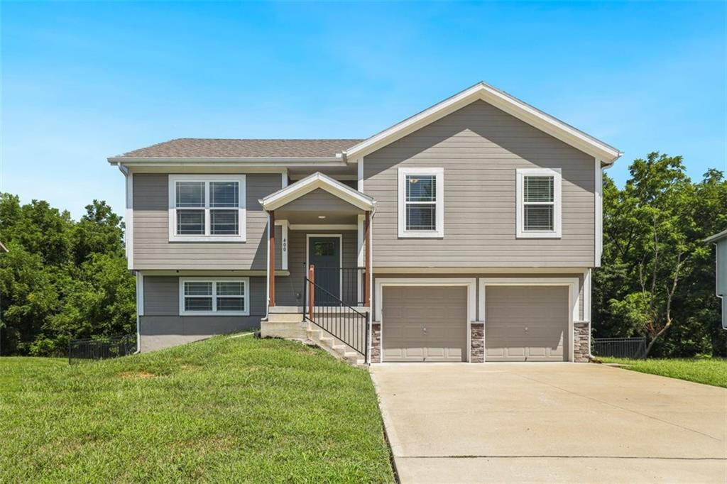 Belton Real Estate: 400 Timbercreek Drive MO 64012 $325,000