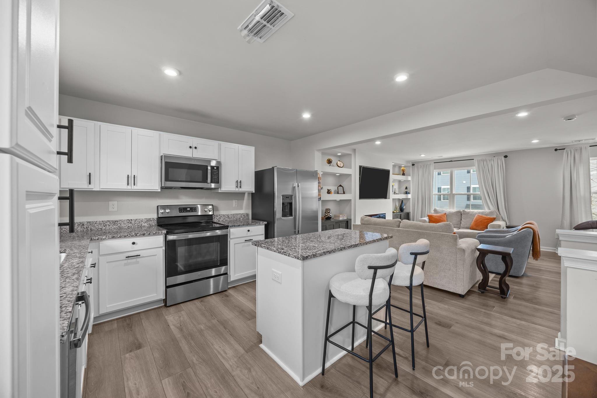 3044 Fiddlewood Street