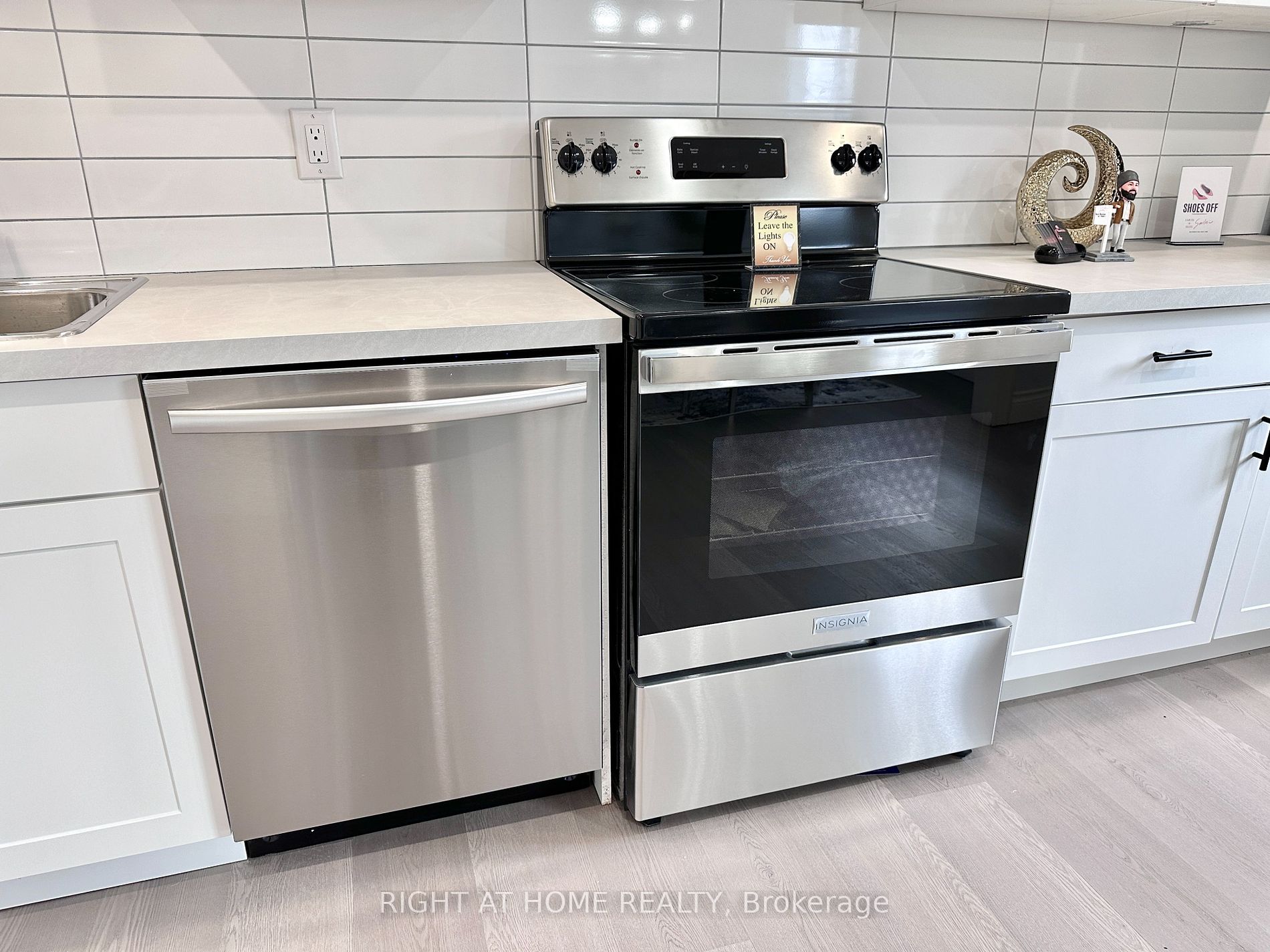 500 W Stone Church Rd C-03