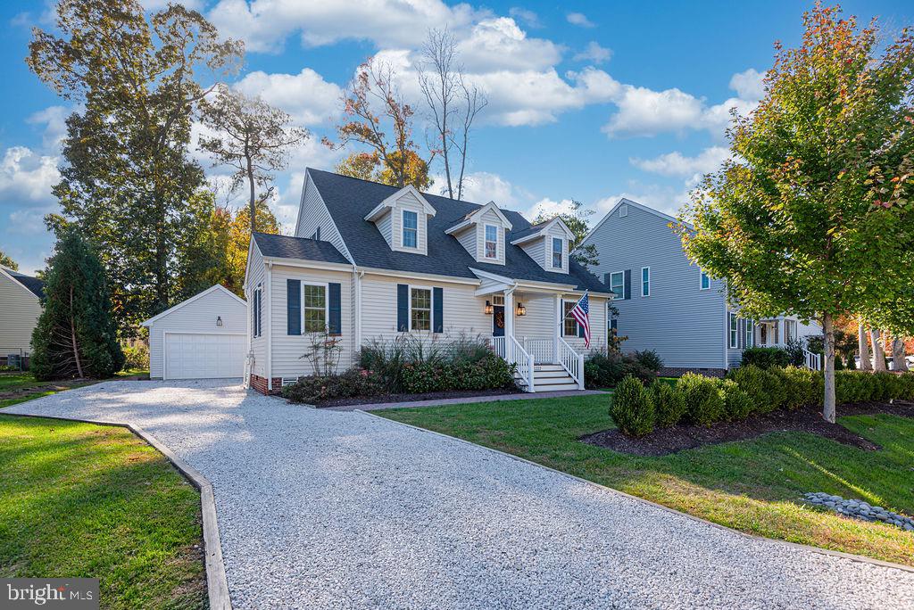 1222 Carrollton Lane