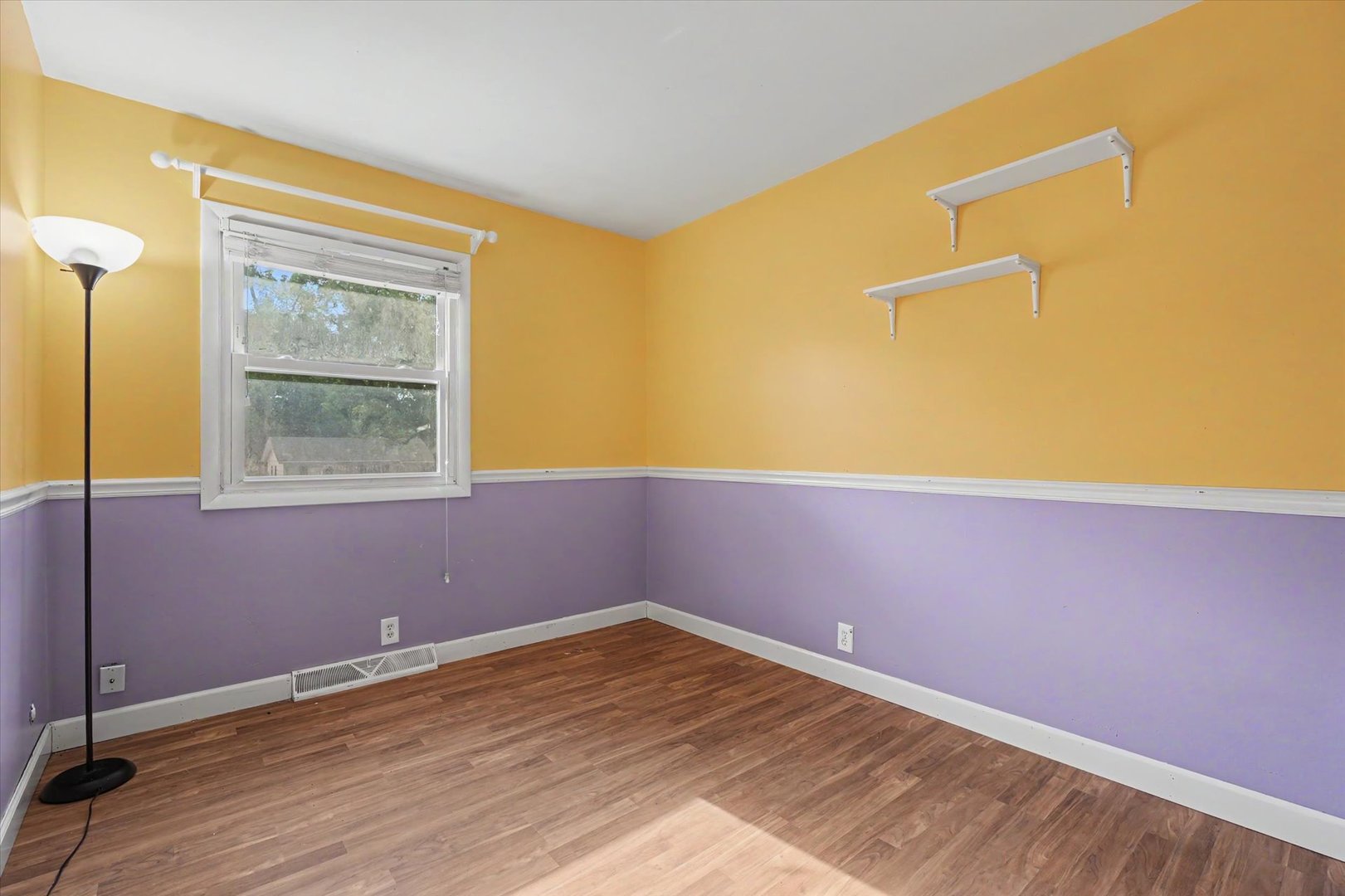 2401 Arden Drive