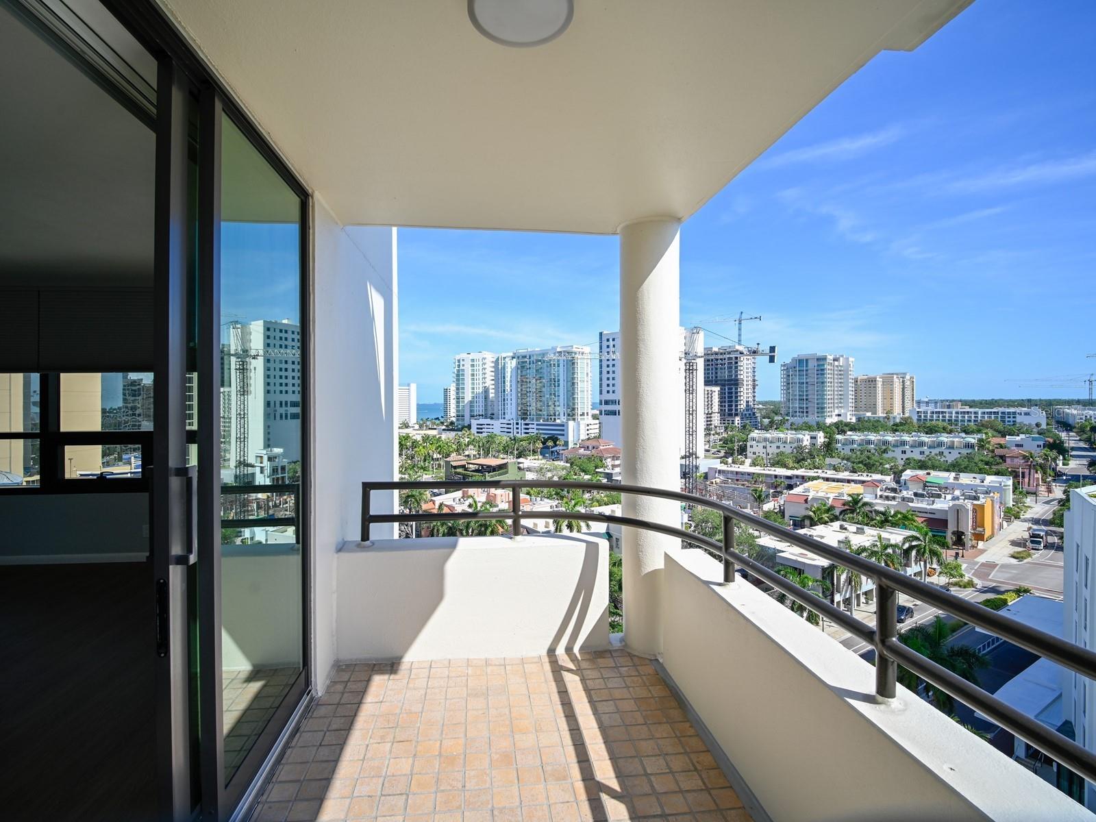 1255 N Gulfstream Avenue 1101