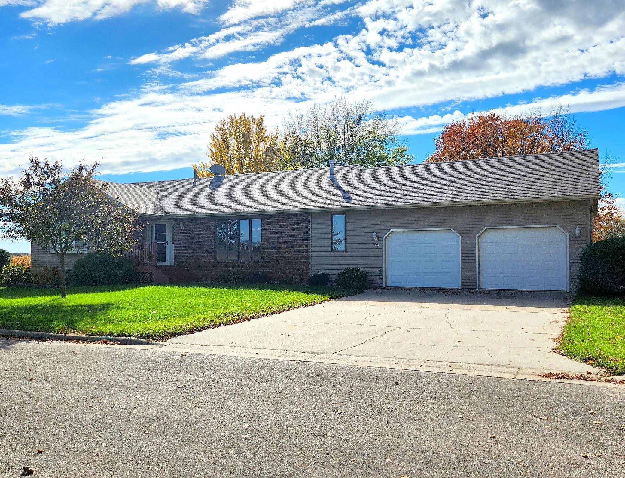 Residential for sale in Bird Island, Minnesota, 6450569