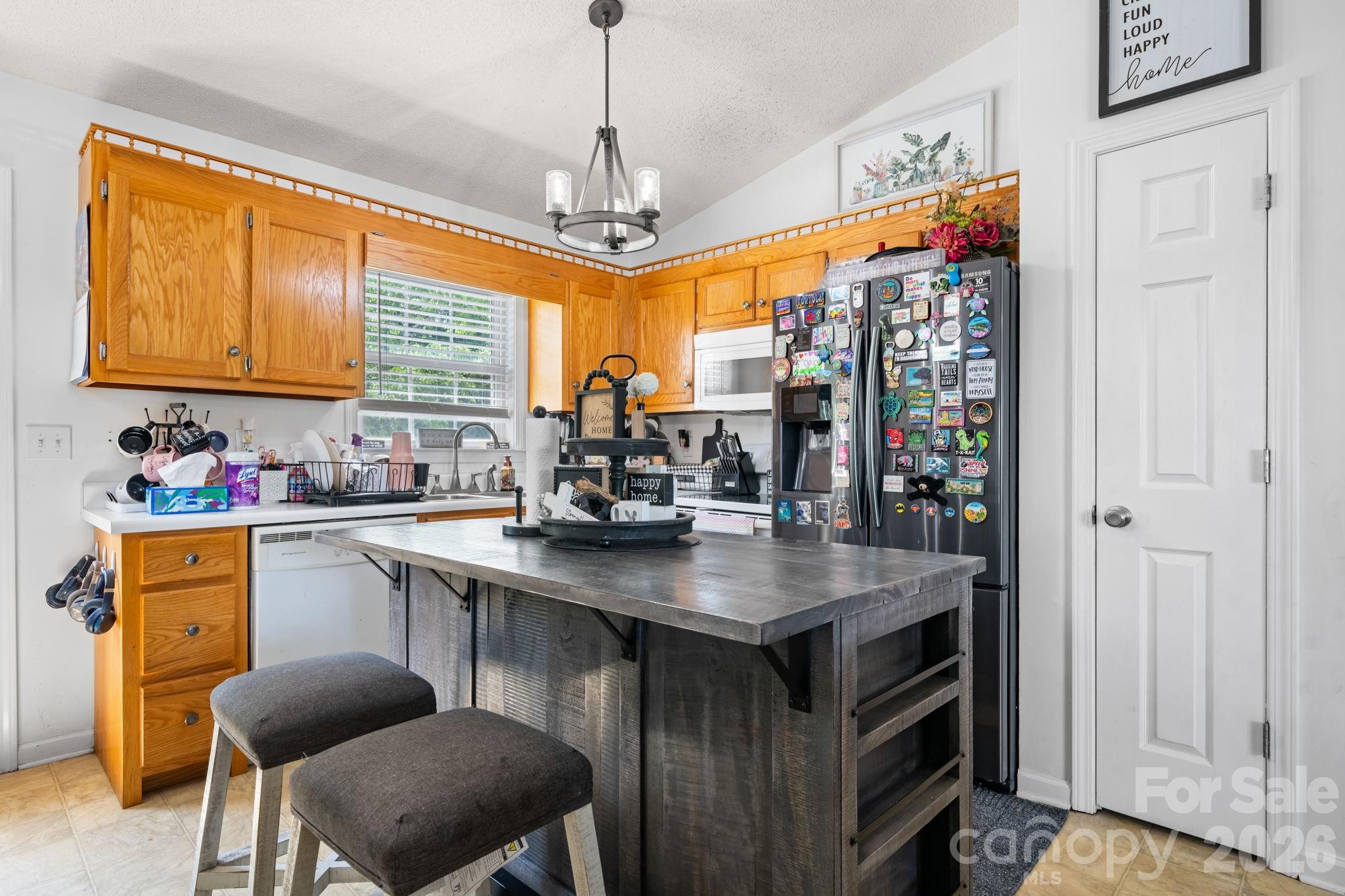 900 Pine Mountain Road