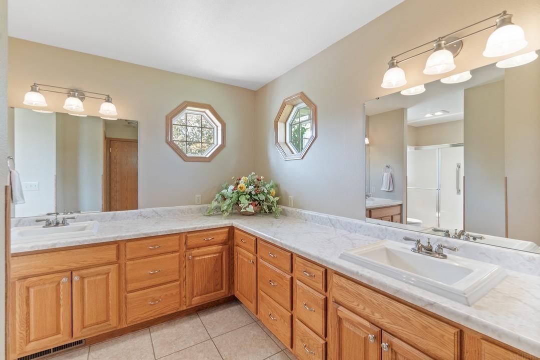212 Cedar Circle