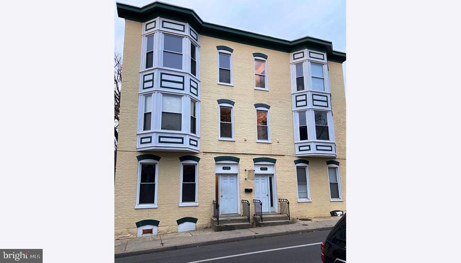 429 N Locust Street