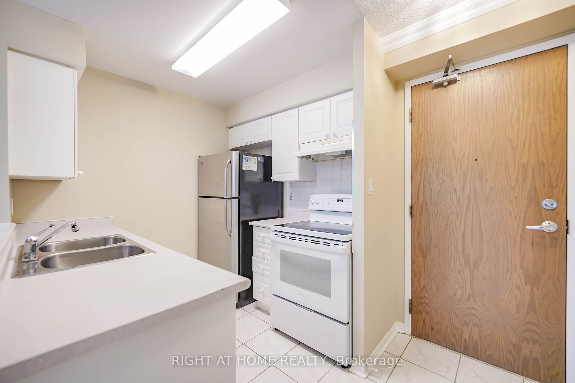 233 Beecroft Rd 319