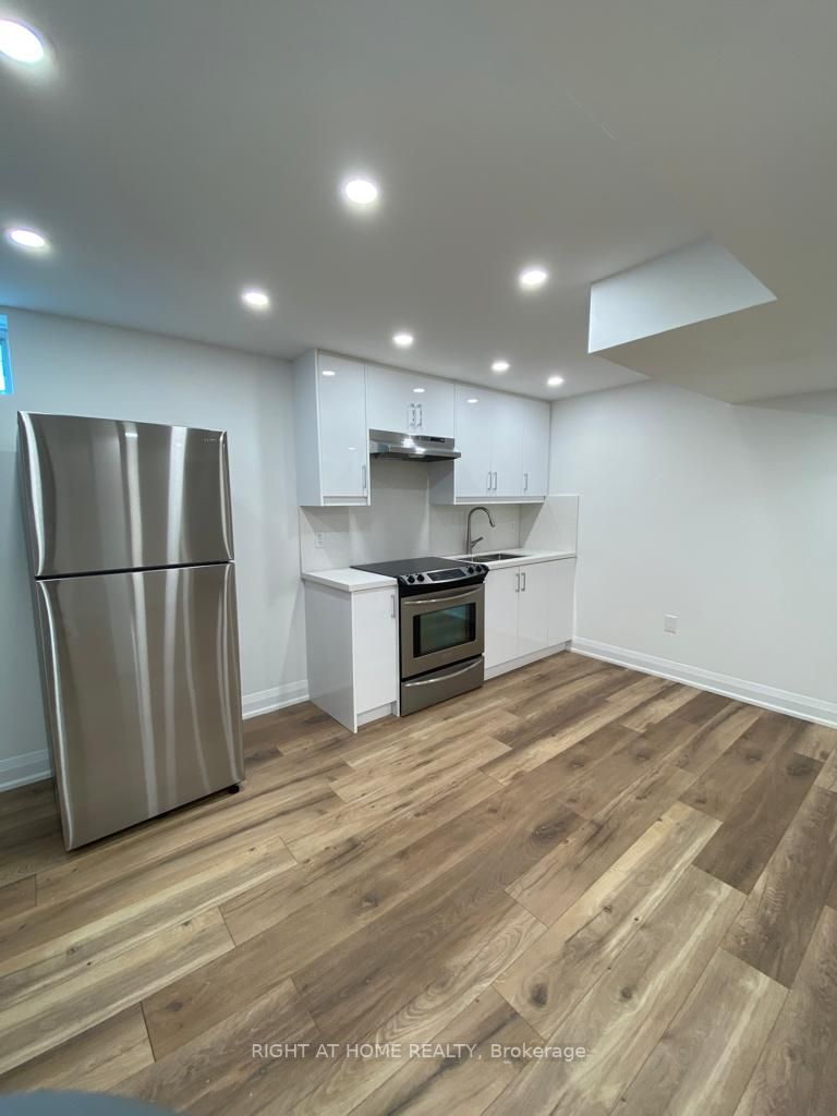 1058 E Leslie Valley Dr Basemnt