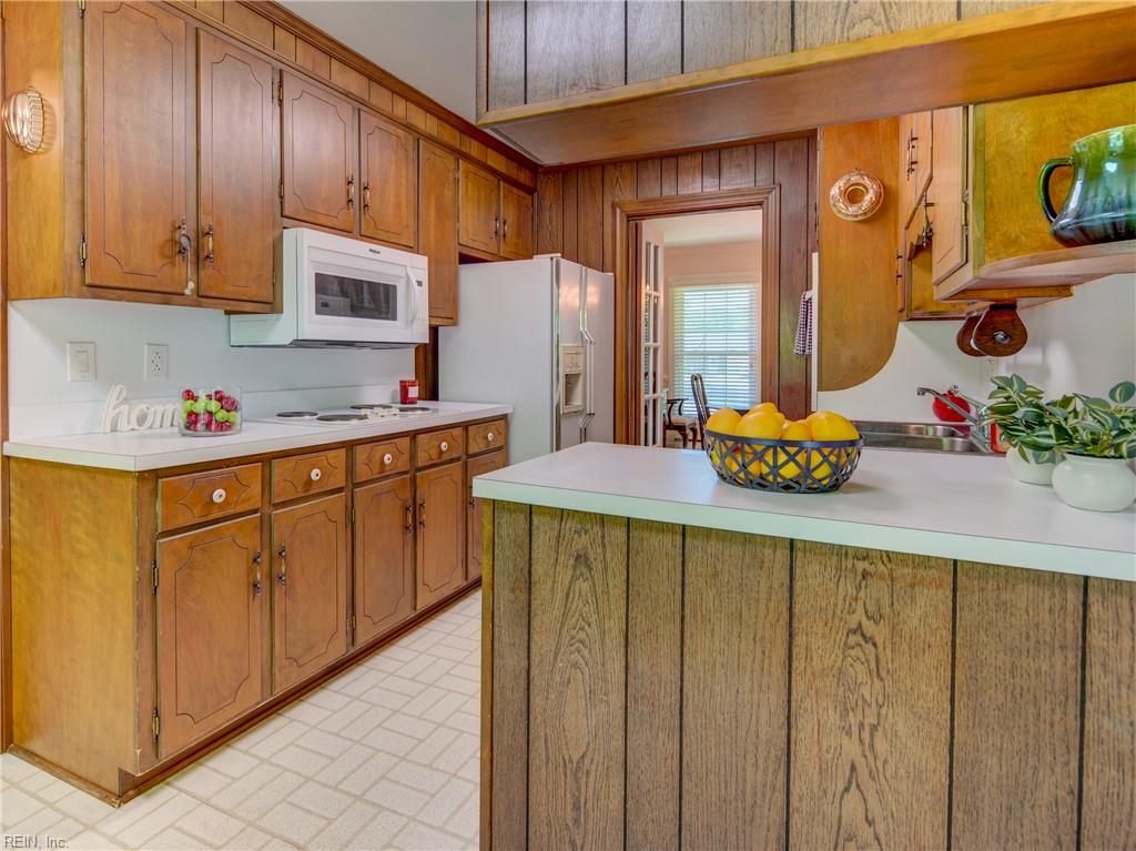 1344 River Road