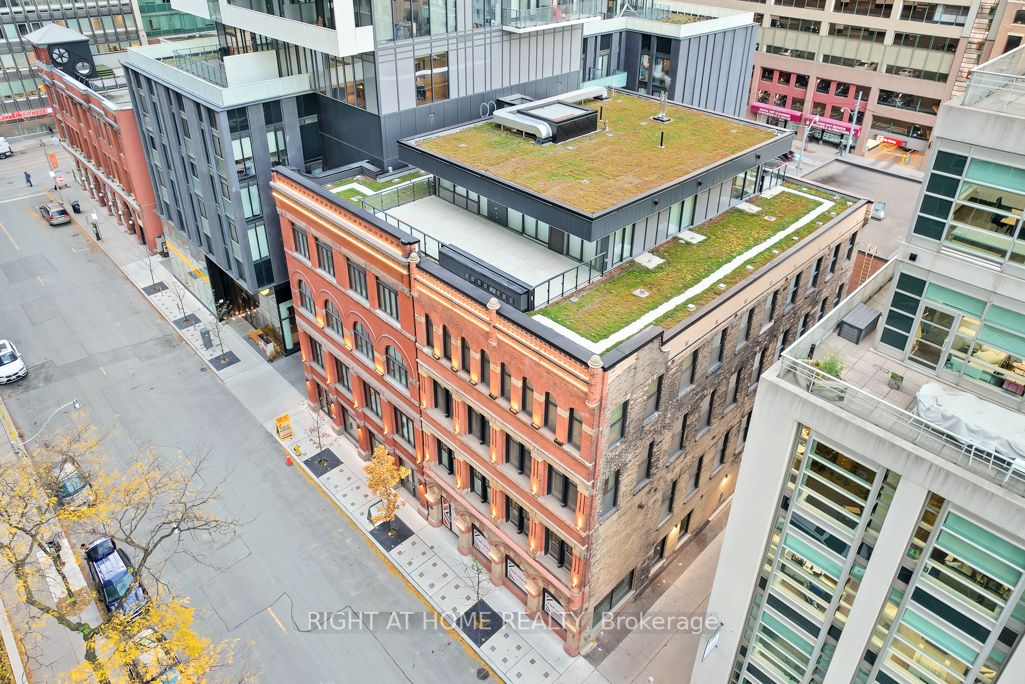 22 Lombard St 502
