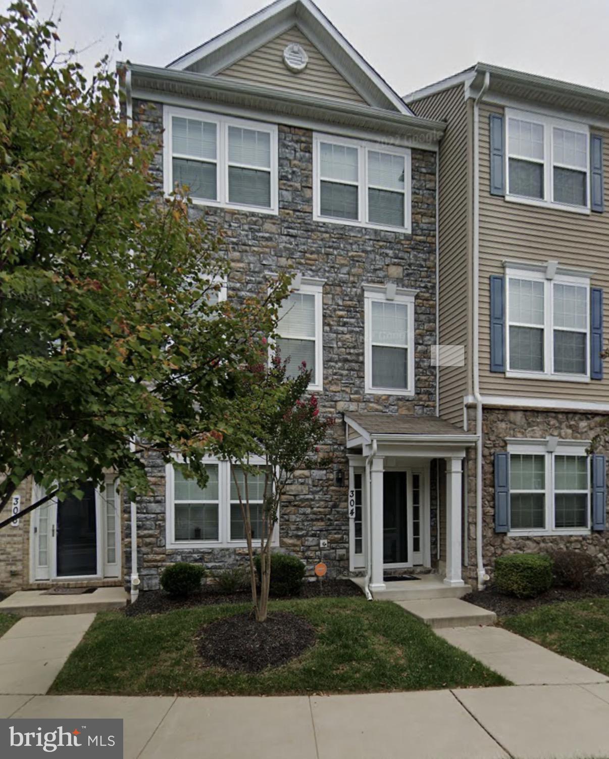 304 Paladium Court