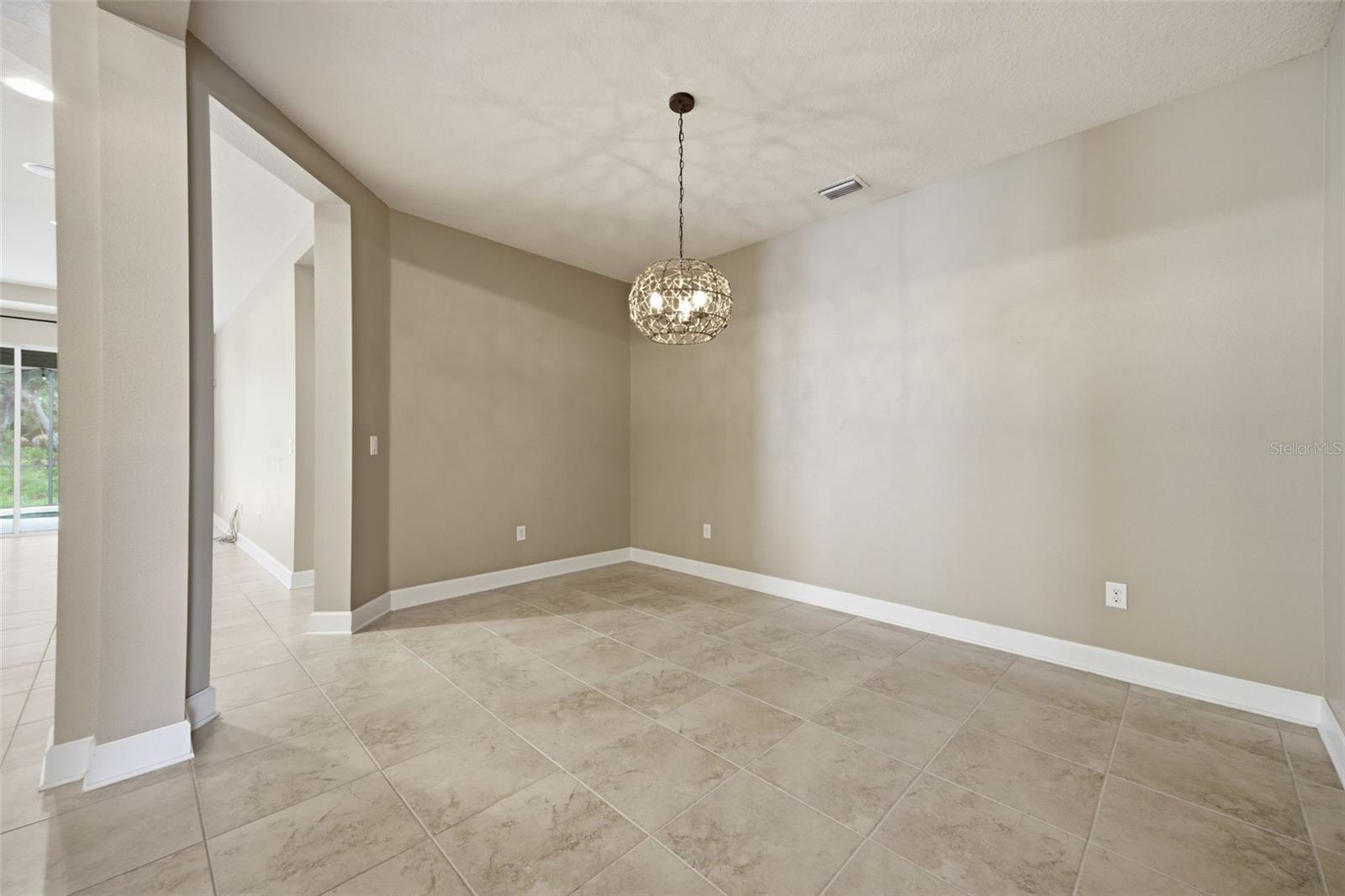 5307 65th Terrace E