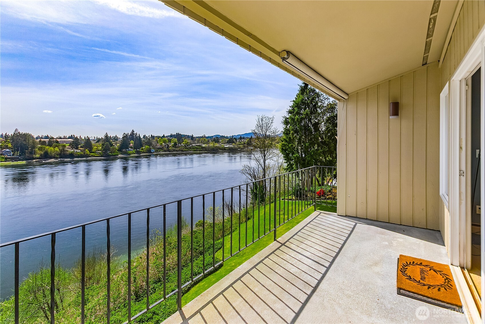 525 Lebo Boulevard C-6