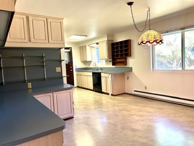 7710 Bobcat Drive SE