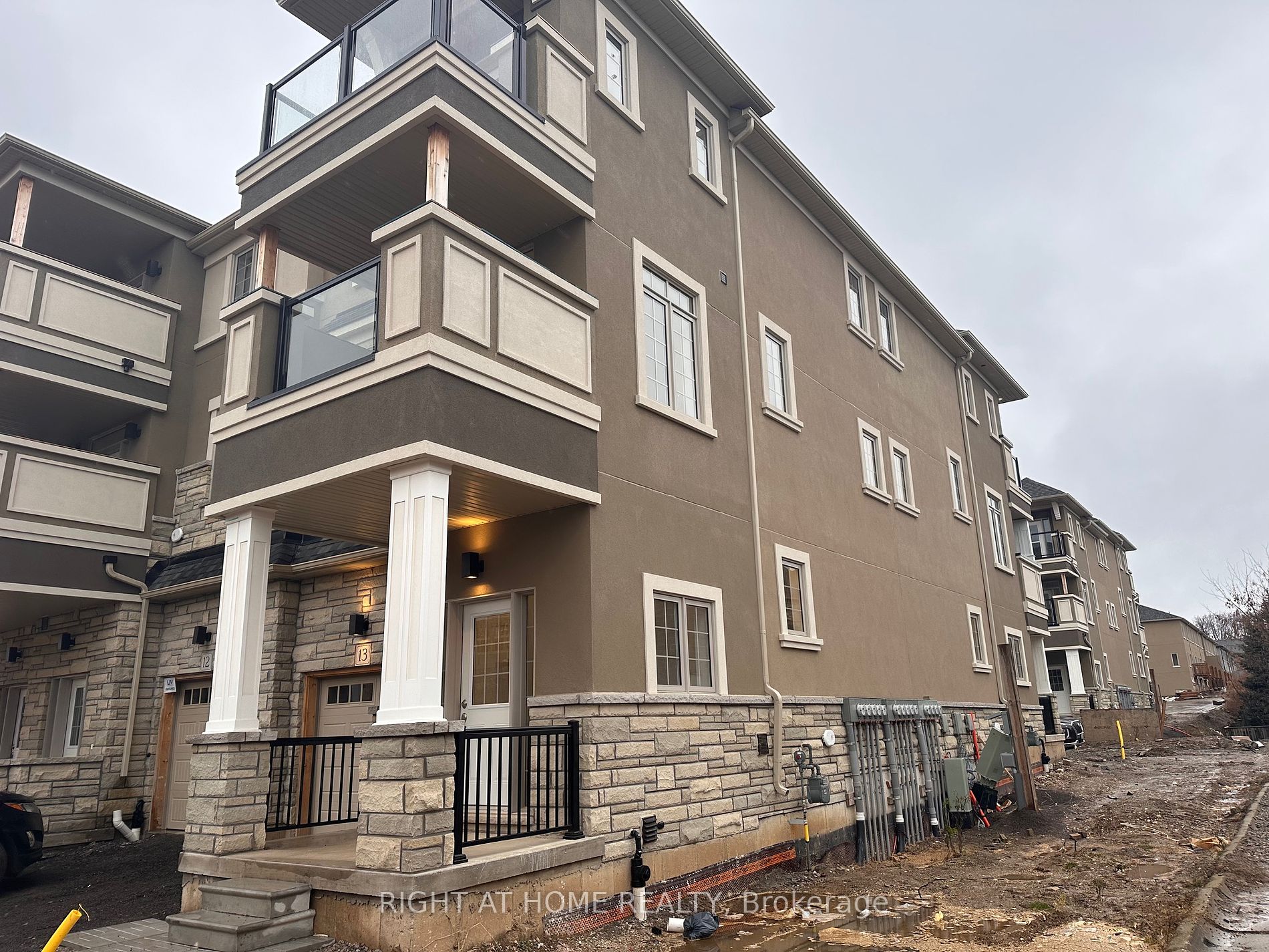 305 W Garner Rd 13