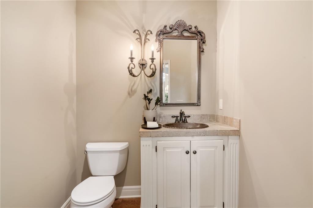 1810 NE 106th Terrace