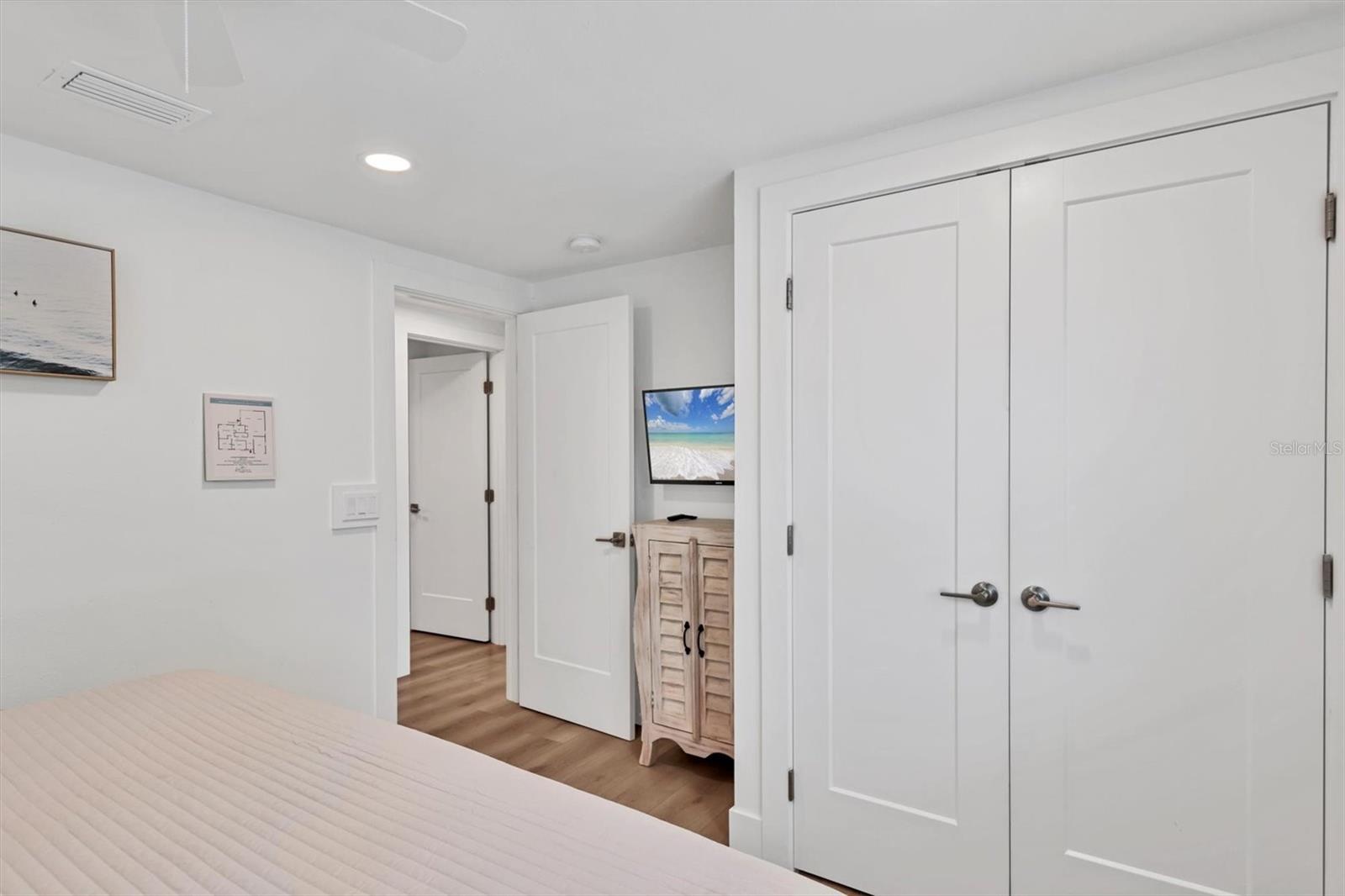 270 Gladiolus Street