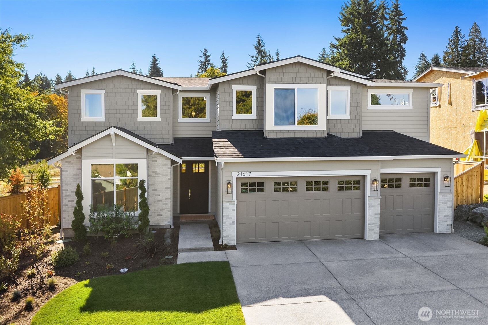 Renowned Select Homes craftsmanship shows in every detail of this 5-bed + bonus & den home nestled on ¼ + acre in Brier. 9-ft ceilings & oversized windows enhance the airy spacious feel throughout the open-plan design. Anchored by a gas fireplace w/ floor-to-ceiling tile surround & ship-lap detailing. Thoughtful built-ins add custom character. Chef’s kitchen boasts white soft-close Belmont shaker, subway tile, premium SS appl & gas cooktop. Sage-green island w/ Misterio quartz counters & seating. Wide-plank oak hardwoods. Millwork throughout. Covered outdoor patio Generous upstairs bonus rm, main-level Guest Suite & Primary Suite w/ luxe 5-pc bath, soaking tub & huge WIC. 3-car garage, fully-fenced yard. A/C. Builder offers 2-10 warranty.