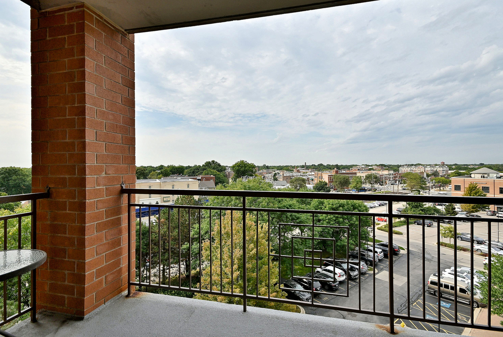 1 N Beacon Place 601
