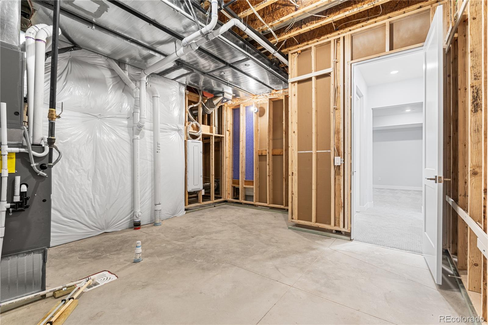 8858 Moonshimmer Trail