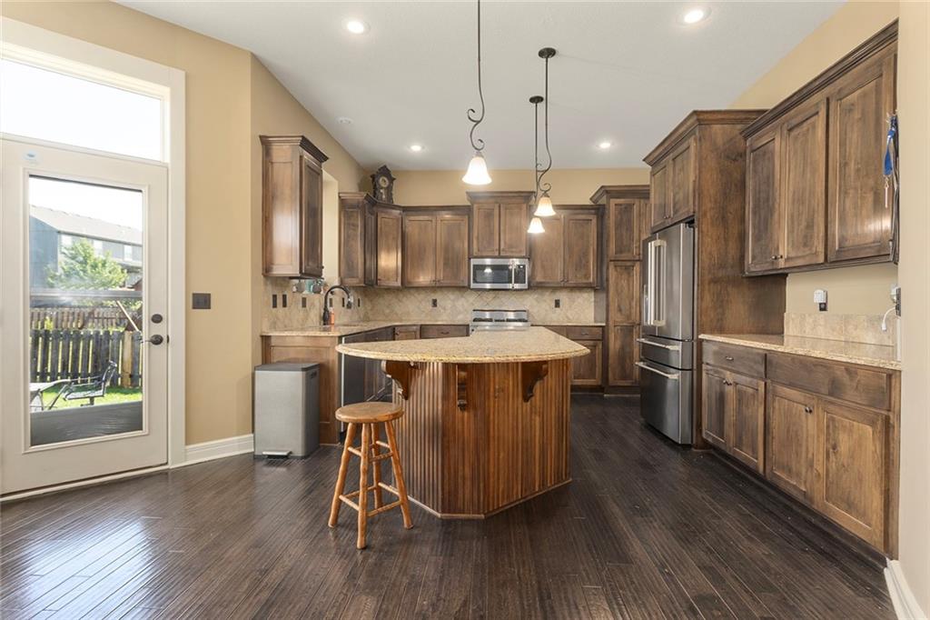 4512 NE 104th Terrace