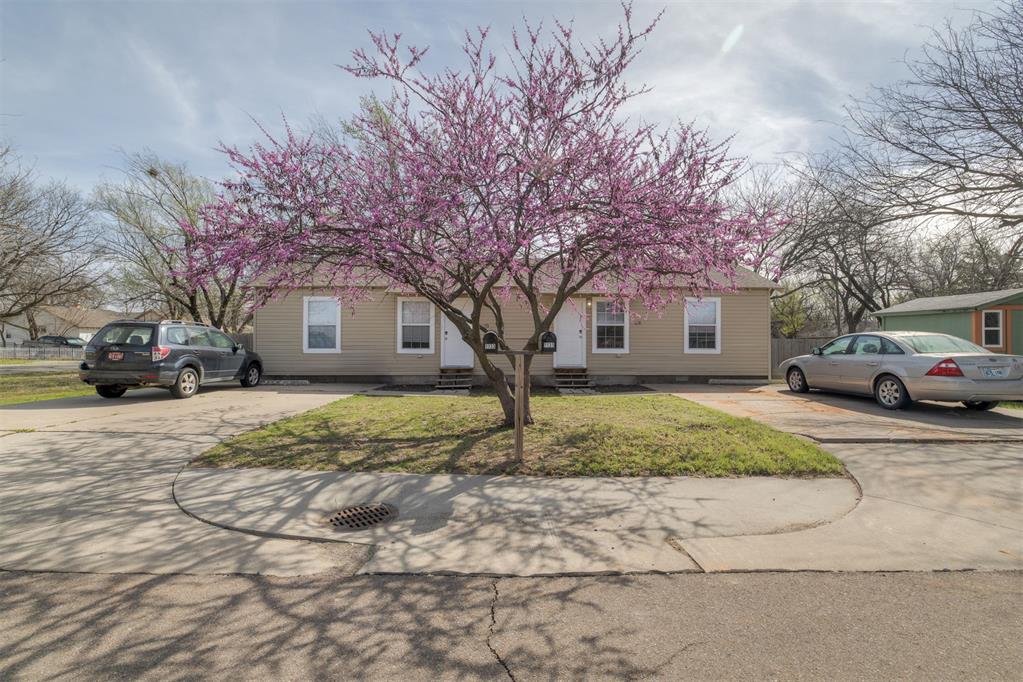Experience the perfect blend of character and opportunity with this Craftsman-style duplex, ideally situated in Core Norman just a short distance from Andrews Park and blocks from the vibrant Downtown Main Street. Whether you are looking for a high-performing investment or a premier "house hacking" opportunity, this property delivers total autonomy rarely found in multi-family living. Each of the two units features 2 spacious bedrooms, 1 bathroom, and its own dedicated entrance and private driveway. Residents will enjoy complete privacy with individual, non-shared partially fenced backyards and the ultimate convenience of in-unit washers and dryers on both sides. Recently updated with adorable aesthetic touches that highlight its charm, this aesthetically pleasing property is a turnkey gem with easy access to food, shopping, and i35.