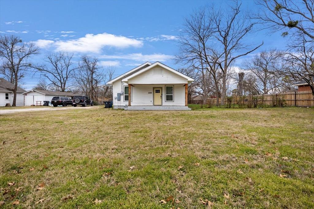 2200 N Beaton Street