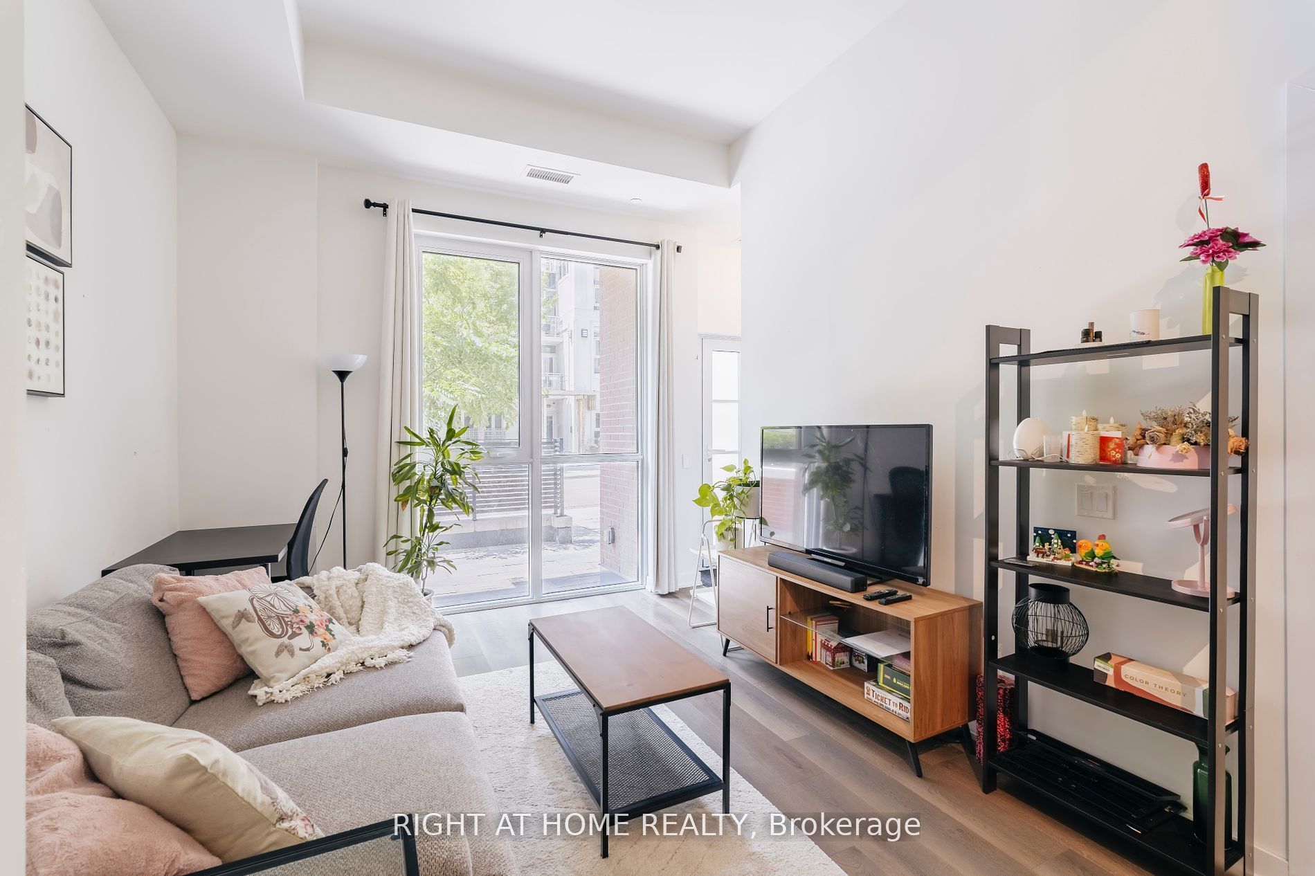 38 Iannuzzi St 111