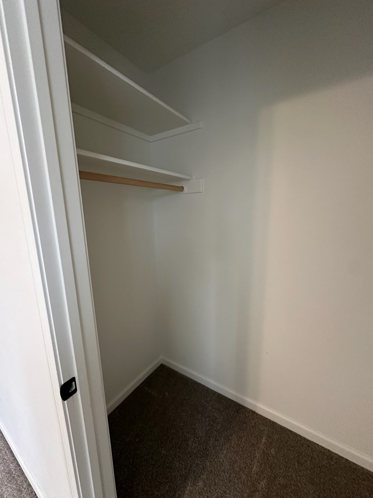 1020 Van Pl