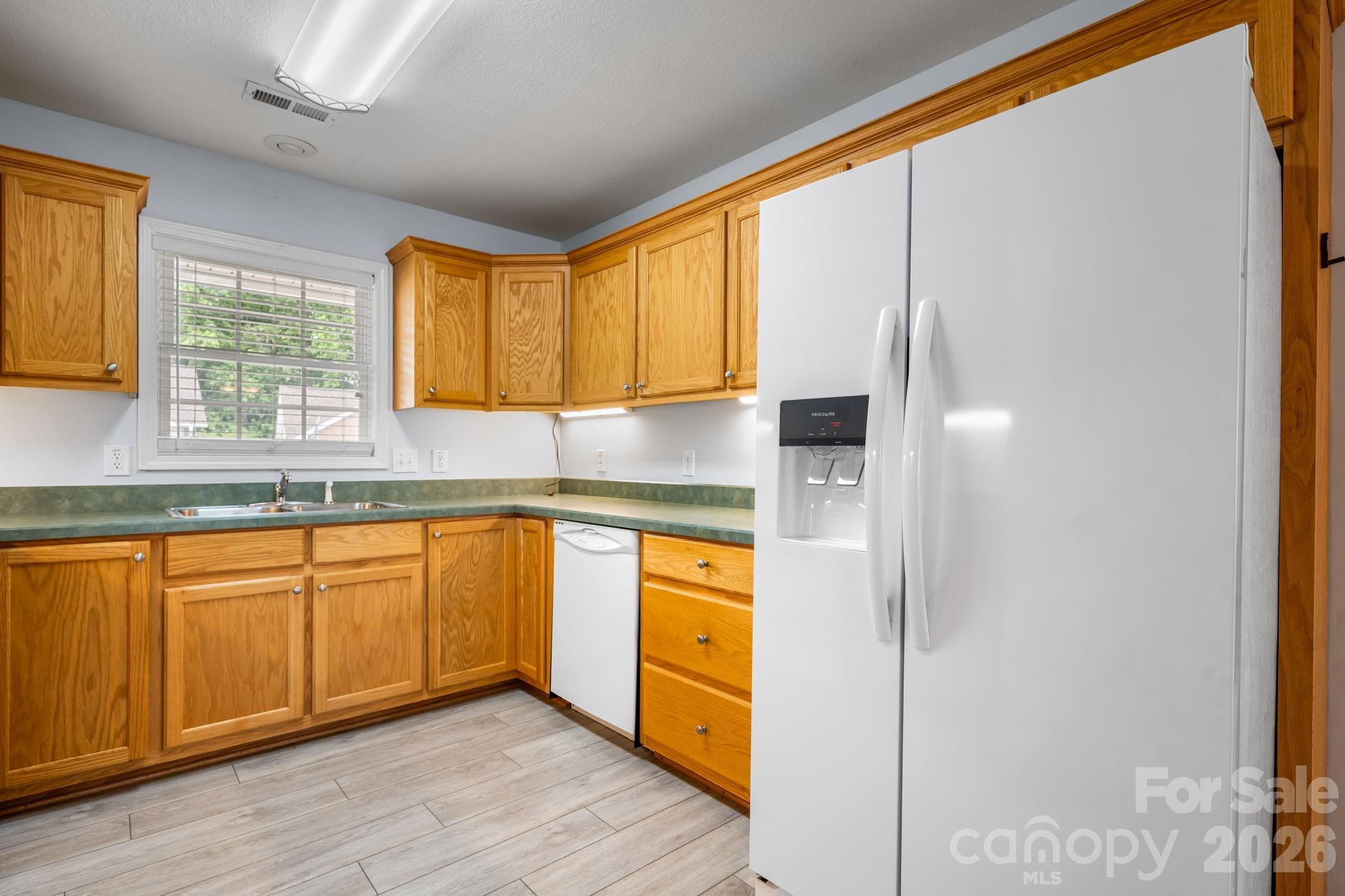 1268 Wexford Village Circle NE
