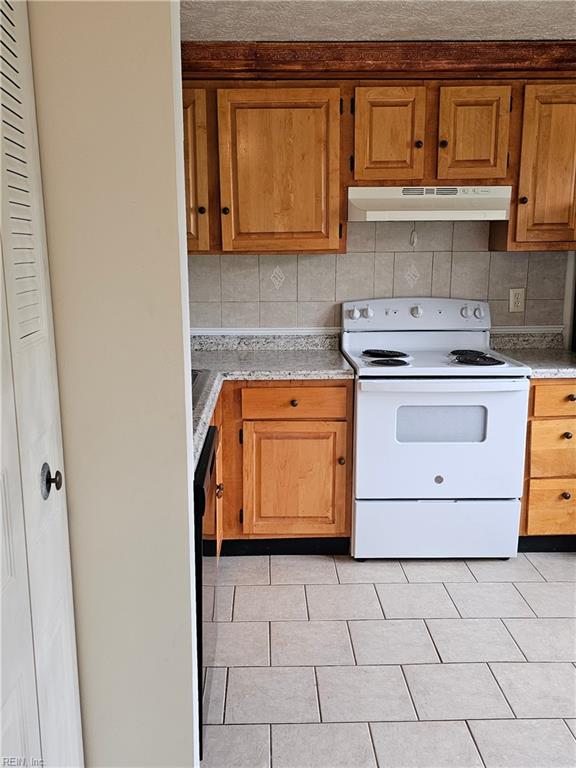 1337 Vanasse Court