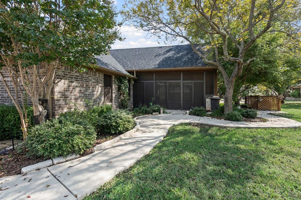 8922 Bellechase Road