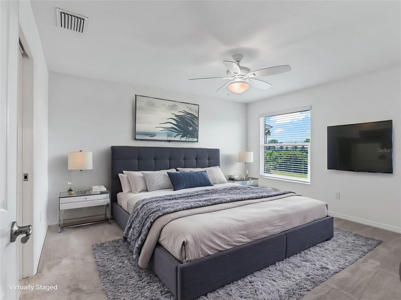 2816 Navy Hill Circle