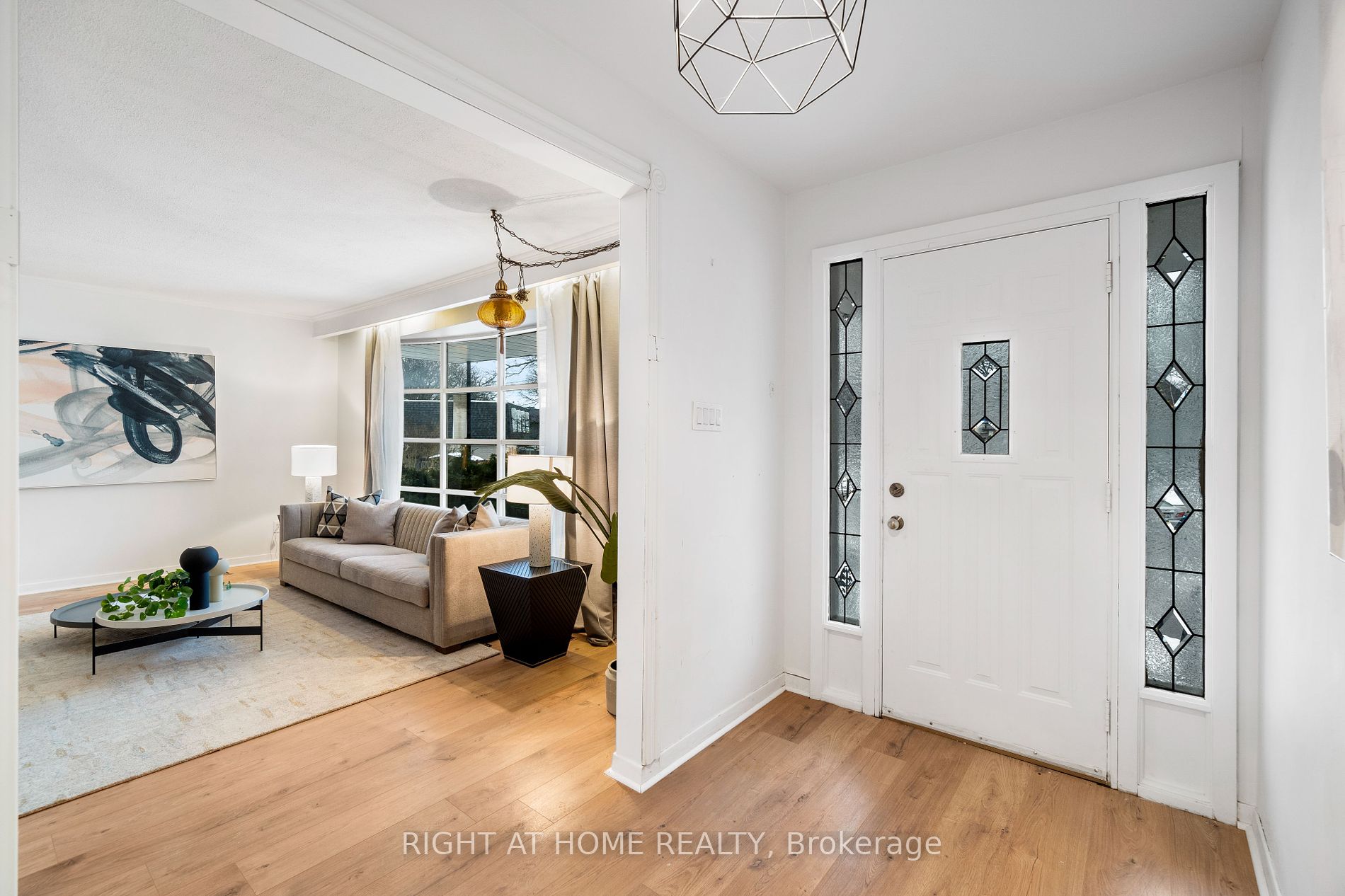 19 Waring Crt