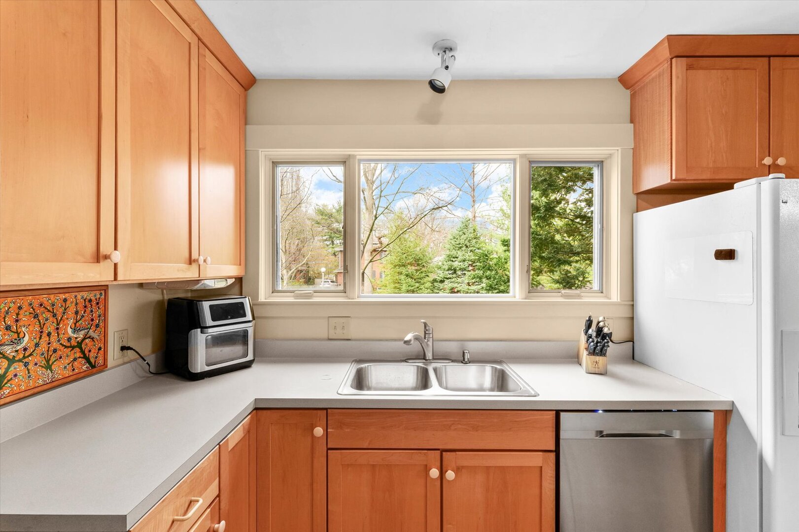 705 W Michigan Avenue