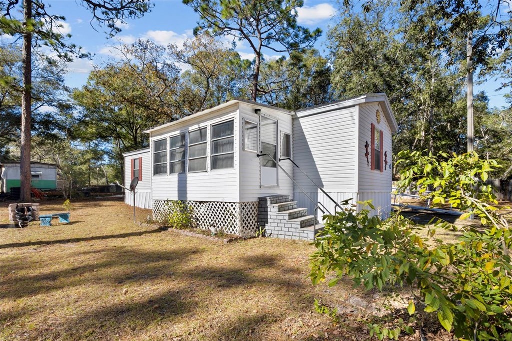 148 SE 911th St