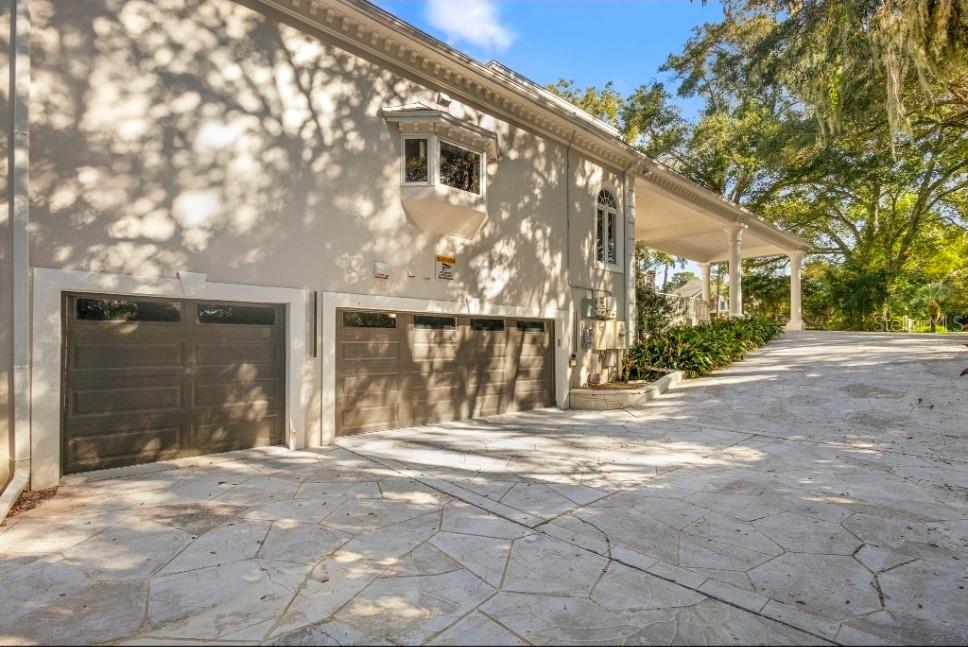 1126 Brownshire Court