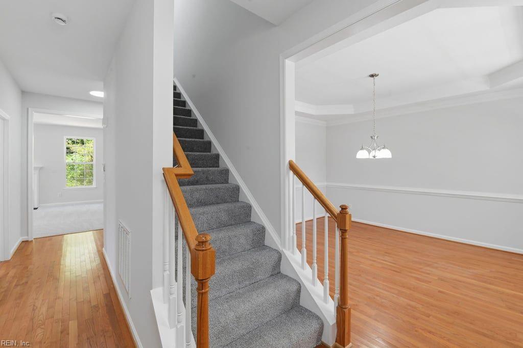2560 Banbury Court