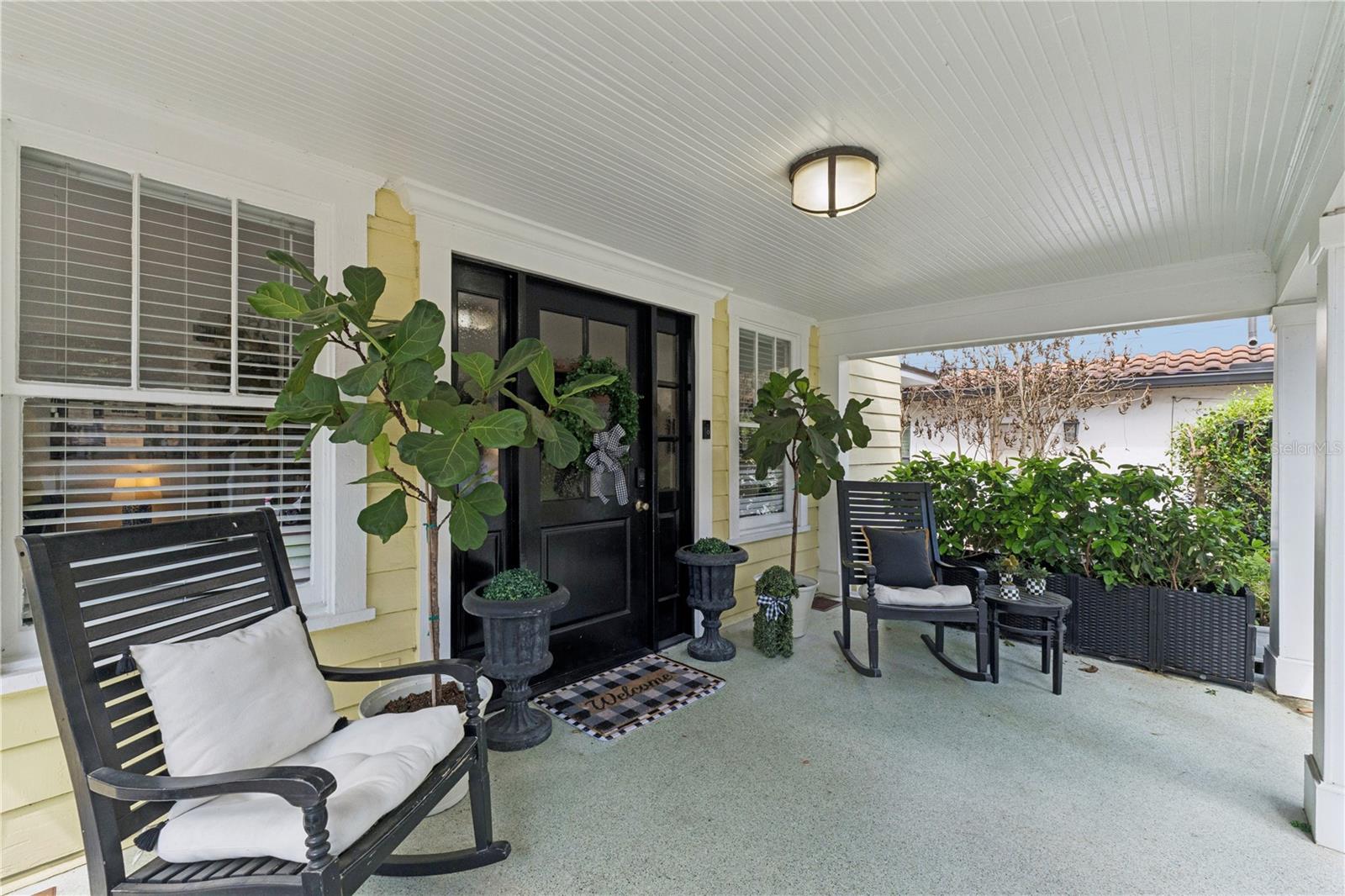 1232 Poinsettia Avenue