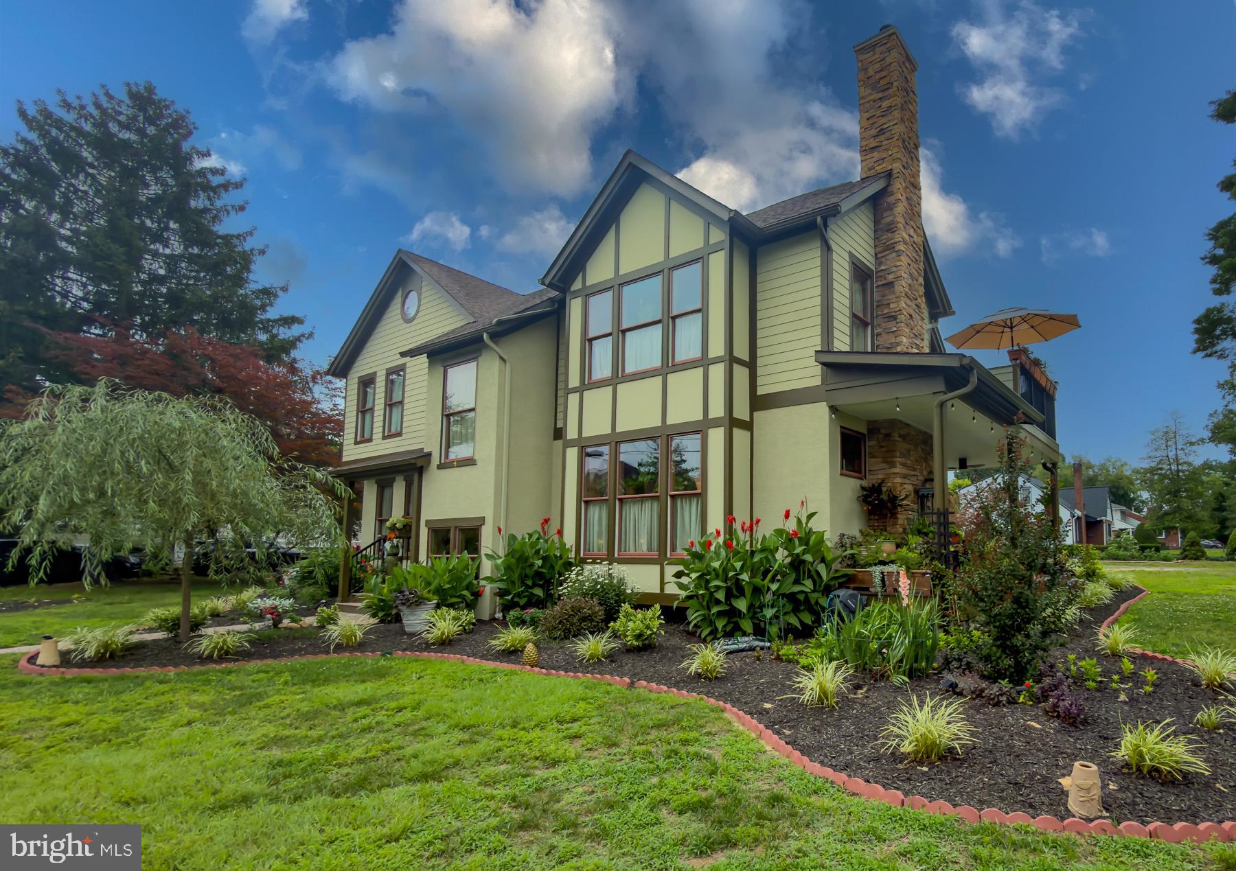 307 E Buttonwood Street